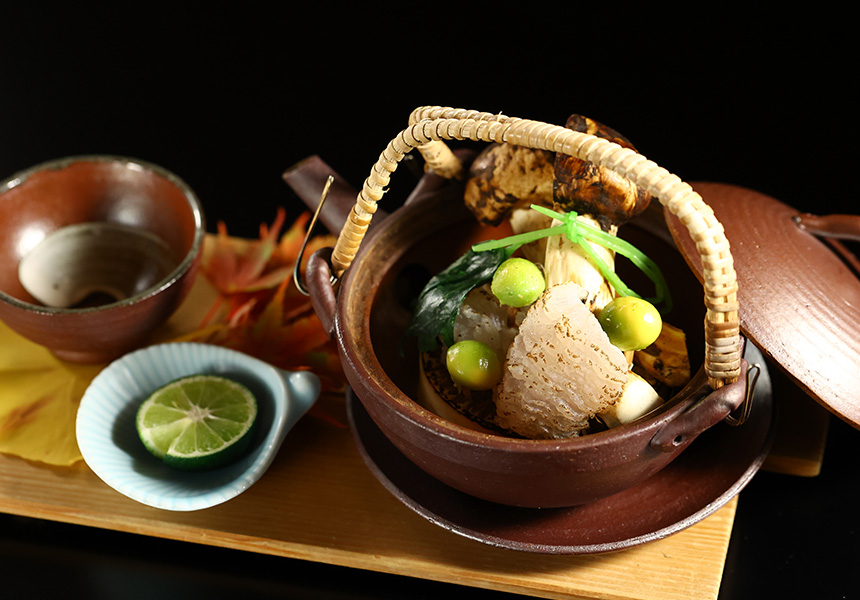 松茸土瓶蒸し